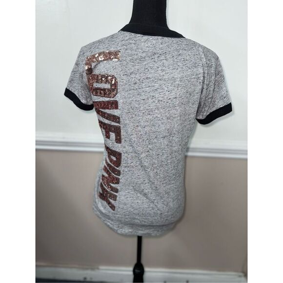 PINK Victoria’s Secret Short Sleeve Tee with Sequin Logo Size X-Small - Picture 3 of 9